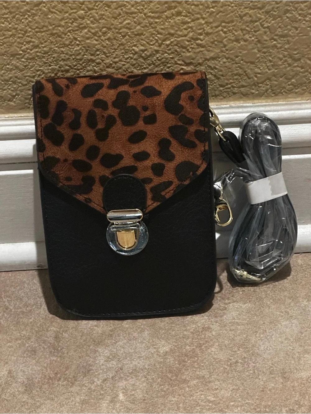 Leopard Flap Black Crossbody Phone Pouch
